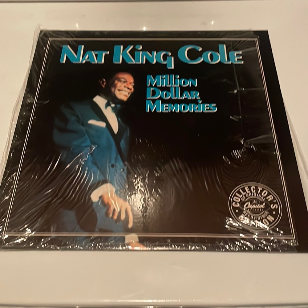 Nat King Cole million Dollar memories vtg 1990 Capitol records LP album jazz pop